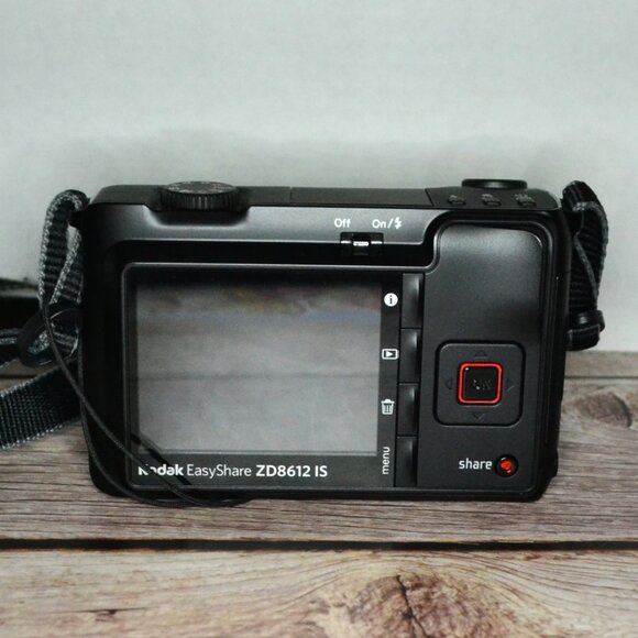 Kodak EasyShare ZD8612 IS 8.1MP Bridge Camera 12x Optical Zoom Tested Works - Picture 4 of 7